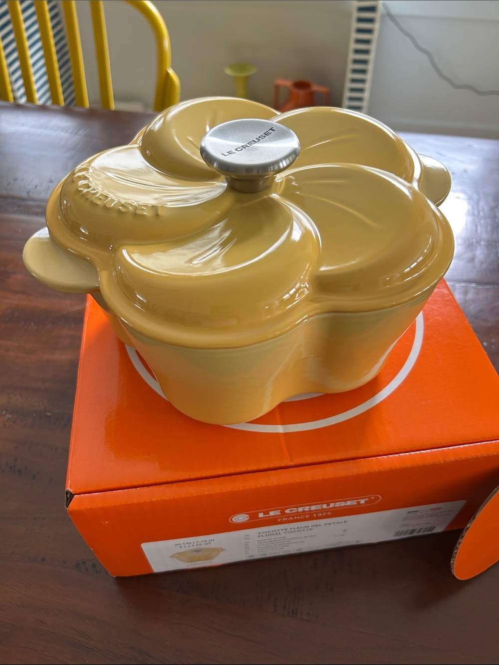 NIB Le Creuset floral cocotte